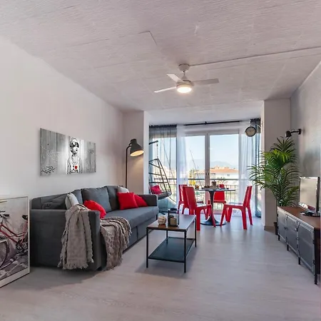 Estudio En 1ª Linea Con Vistas Al Puerto Deportivo By Insidehome * Empuriabrava