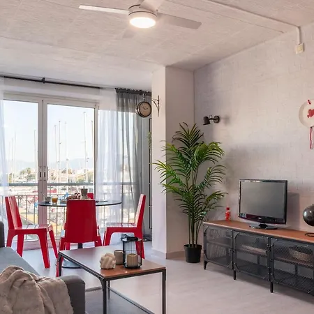 Estudio En 1ª Linea Con Vistas Al Puerto Deportivo By Insidehome Empuriabrava