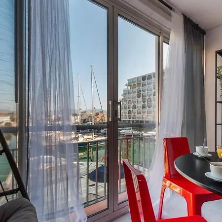 Apartamento Estudio En 1ª Linea Con Vistas Al Puerto Deportivo By Insidehome Empuriabrava