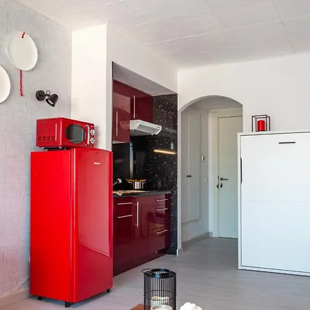 Estudio En 1ª Linea Con Vistas Al Puerto Deportivo By Insidehome Empuriabrava